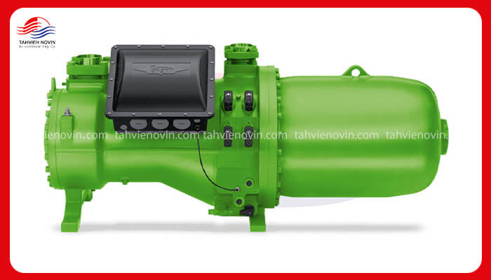 کمپرسور اسکرو نیمه‌بسته بیتزر یا مشابه - نمای خارجی و بدنه اصلی. 